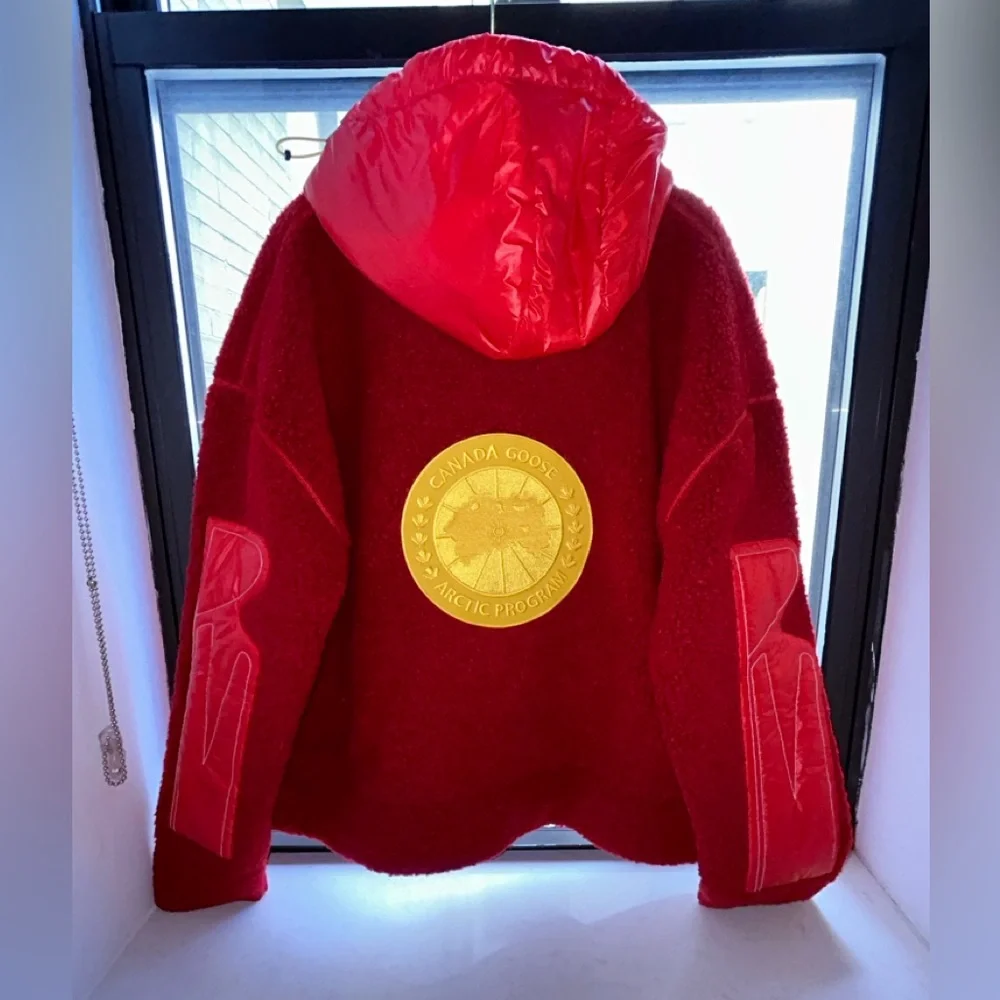 Red Canada Goose X Pyer Moss Throwback sweatshirt with yellow finishes - Picture 13 of 17